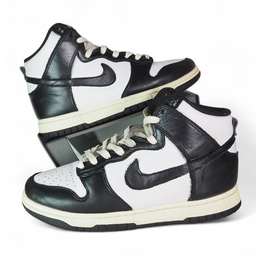 Nike Dunk High 'Vintage Black' Sneakers Black / White DQ8581-100 Women's 8